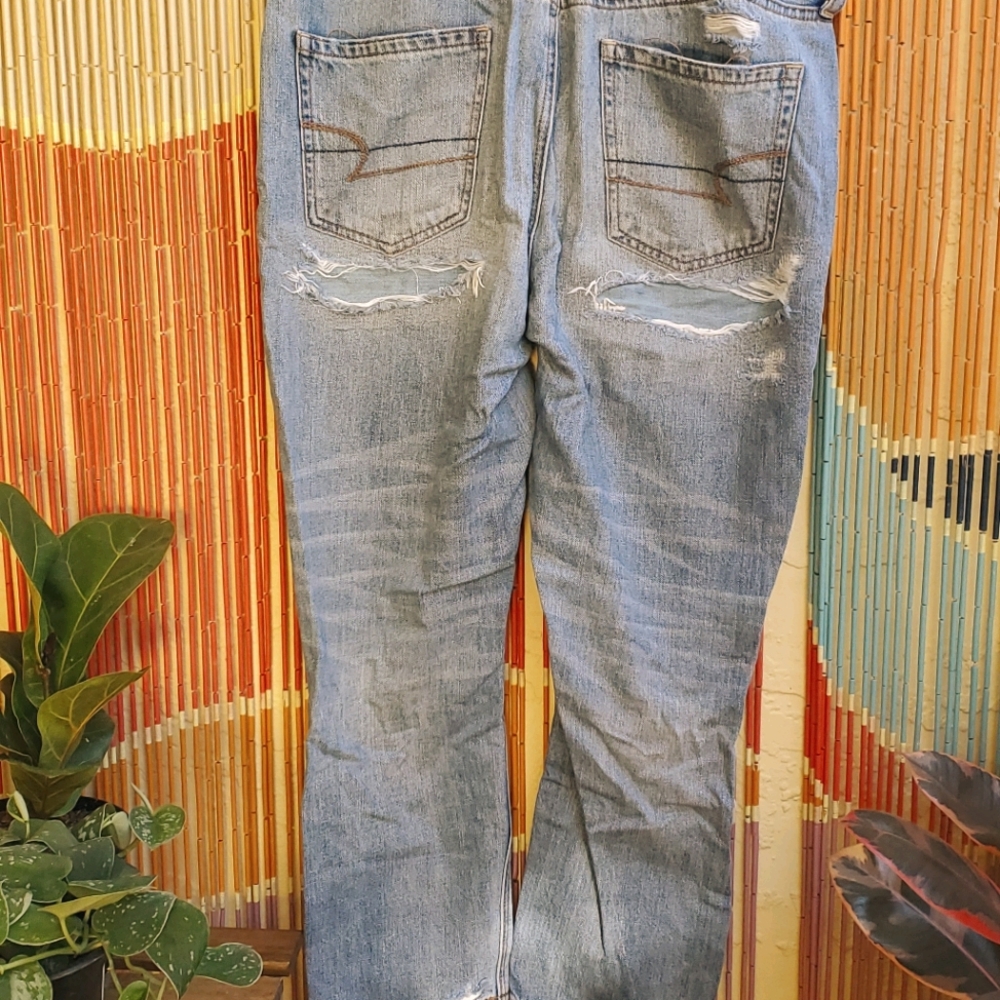 AE Vintage High Rise Straight Jean